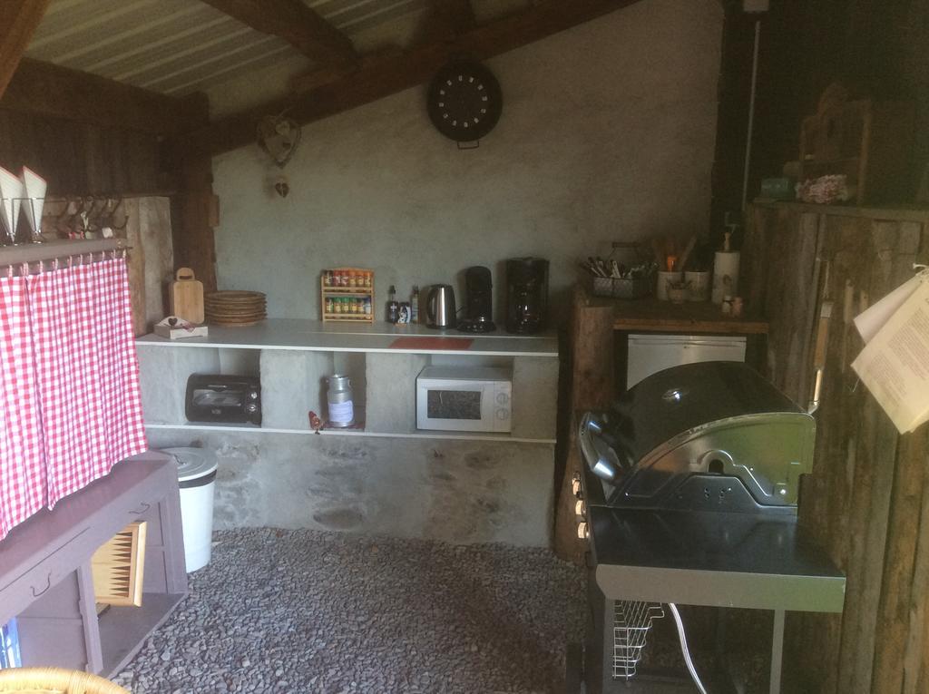 Chambre D'Hotes Grange De La Bastide Laveissière Kültér fotó